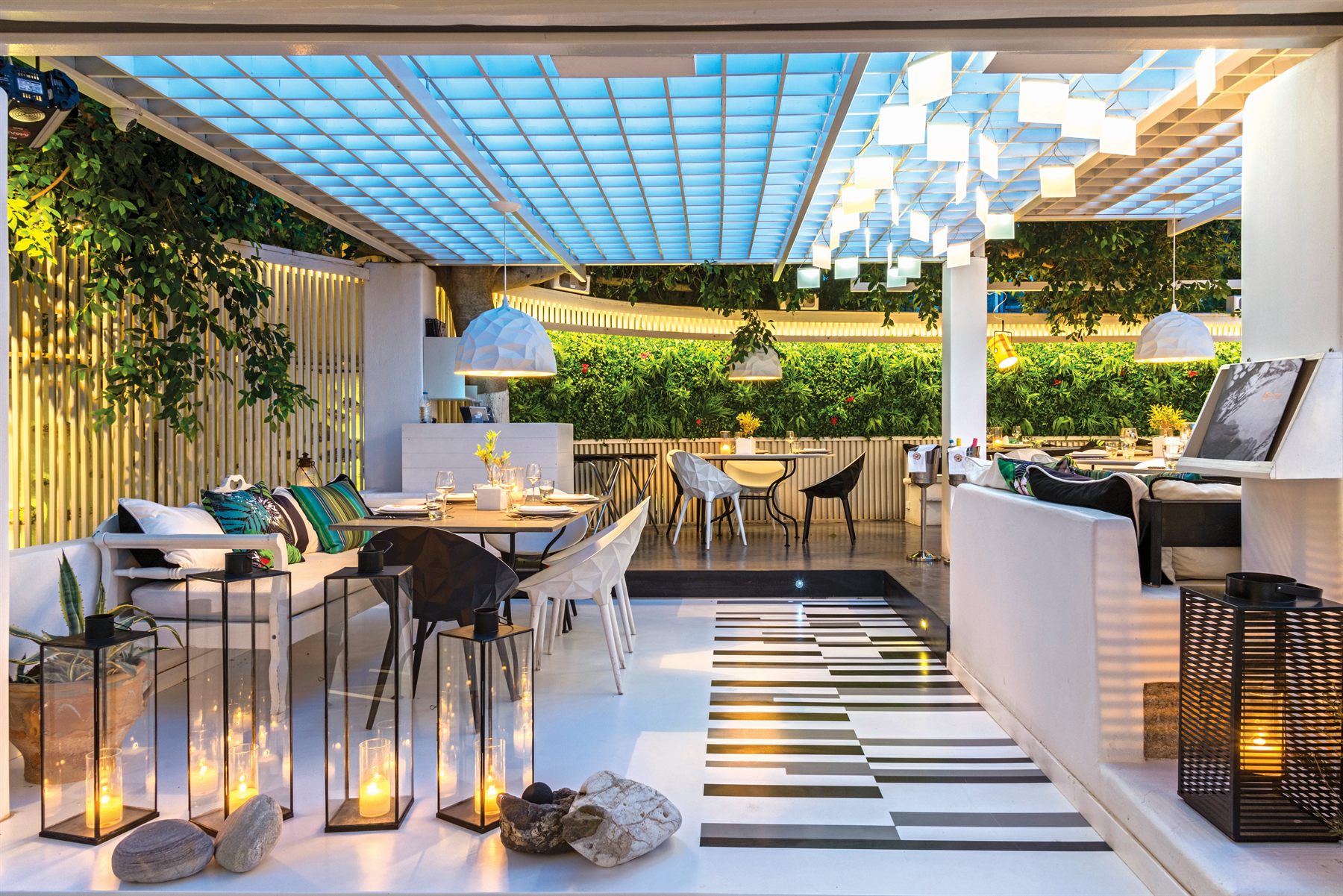 Krama garden dining terrace with lanterns